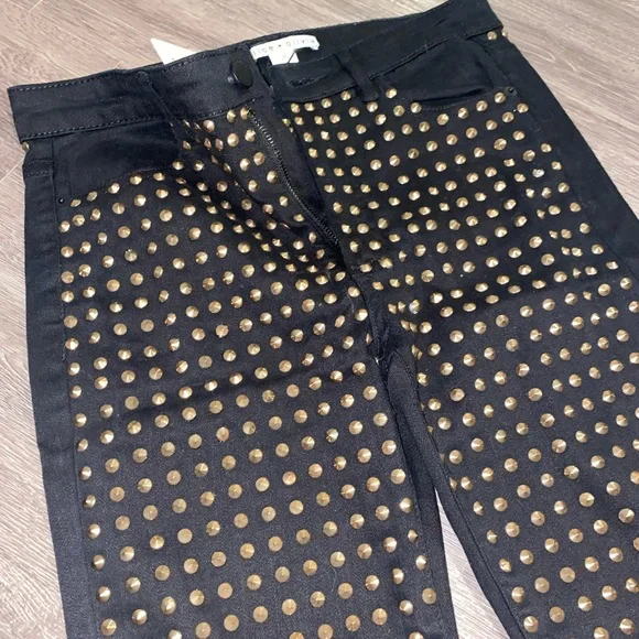 Alice and Olivia new with tags studded jeans